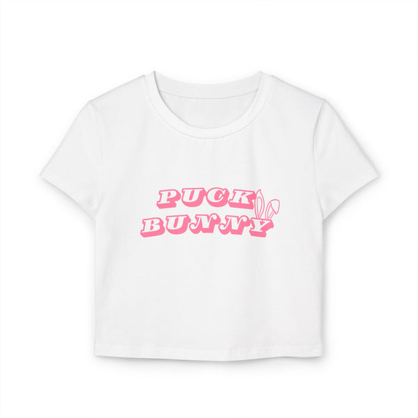 Puck Bunny Women's Hockey Fan Cropped Tee