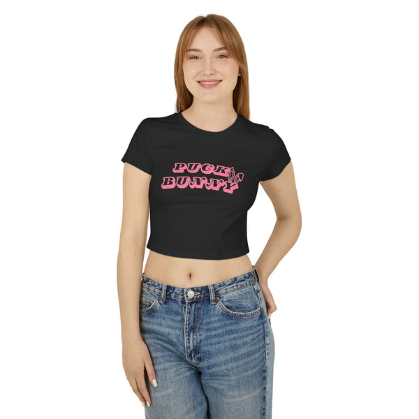 Puck Bunny Women's Hockey Fan Cropped Tee