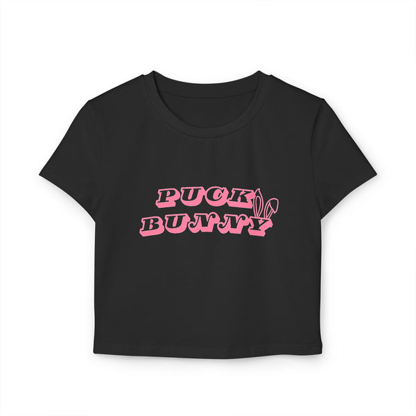 Puck Bunny Women's Hockey Fan Cropped Tee